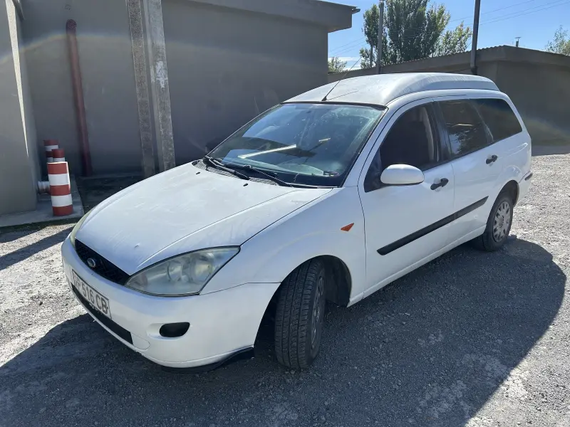 Ford Focus, 2002