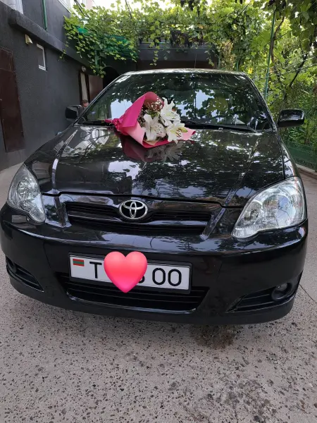 Toyota Corolla, 2005