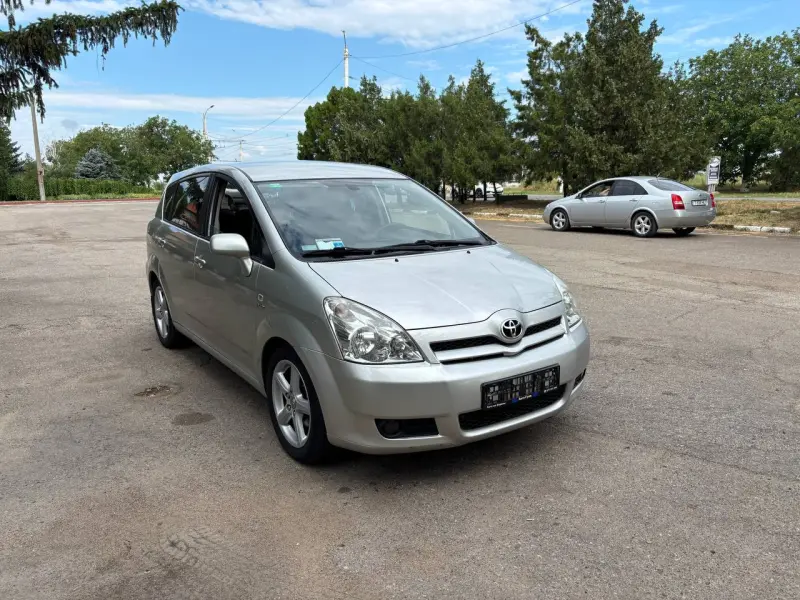 Toyota Corolla Verso, 2007