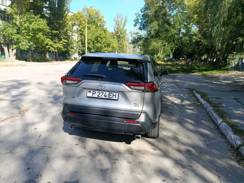 Toyota RAV4, 2021