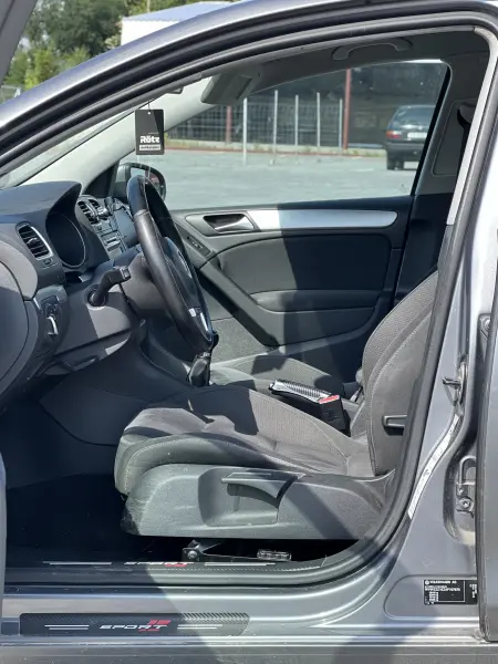 Volkswagen Golf, 2010