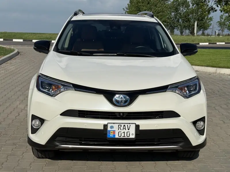 Toyota RAV4, 2016