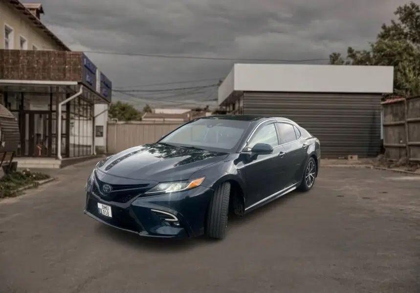 Toyota Camry, 2020