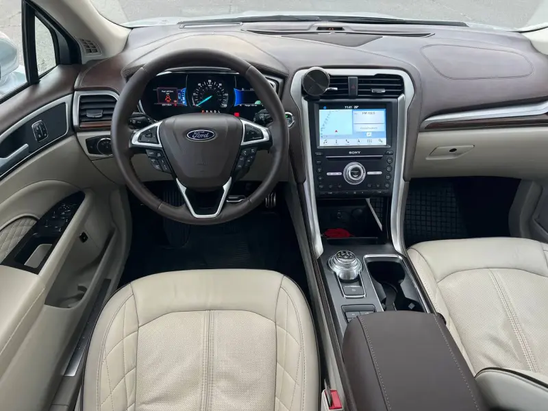 Ford Fusion, 2017