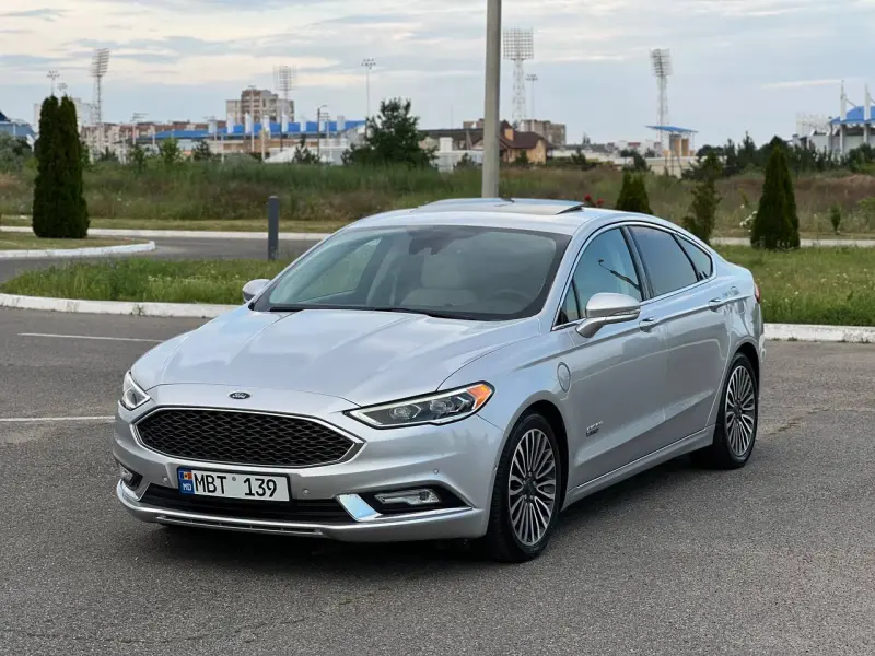 Ford Fusion, 2017