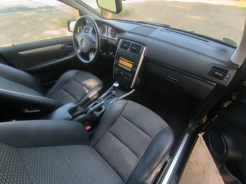 Mercedes-Benz B-Class, 2009