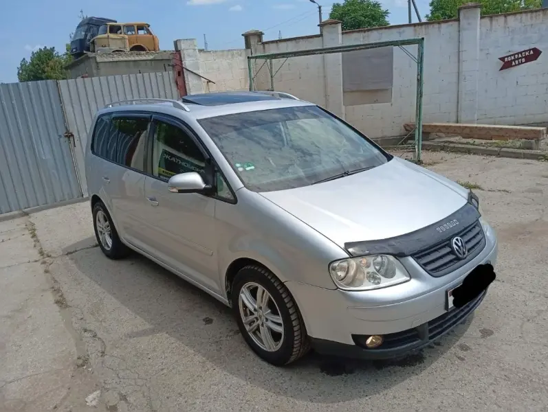 Volkswagen Touran, 2006