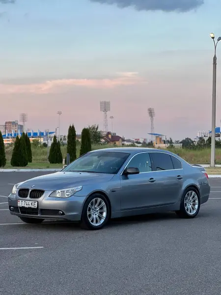BMW 5 Series, 2004