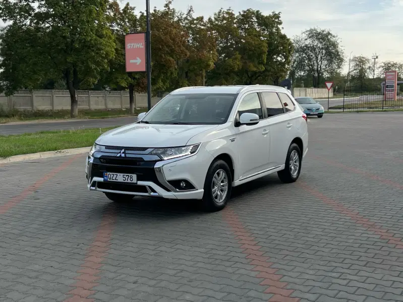 Mitsubishi Outlander, 2019