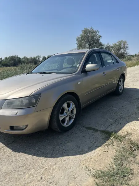 Hyundai Sonata, 2006