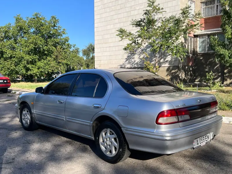 Nissan Maxima, 2000