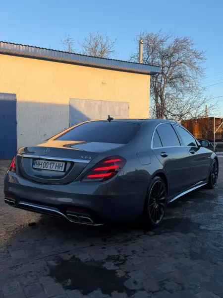 Mercedes-Benz E-Class, 2017
