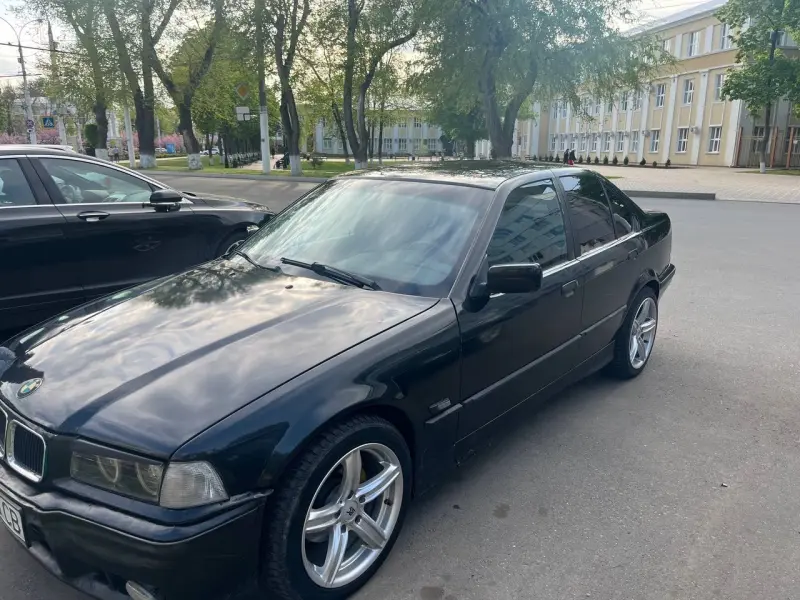 BMW 3 Series, 1996