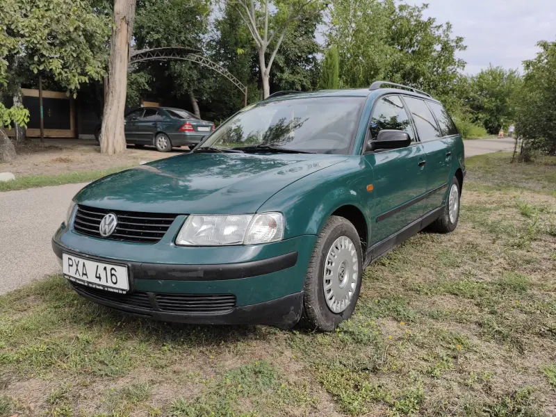 Volkswagen Passat, 2000