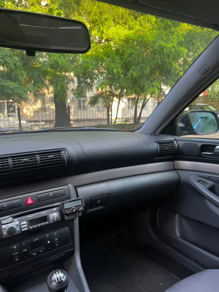 Audi A4, 2001