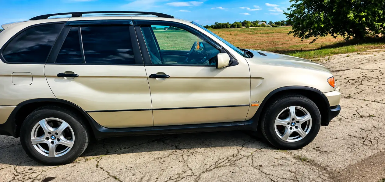 BMW X5, 2001