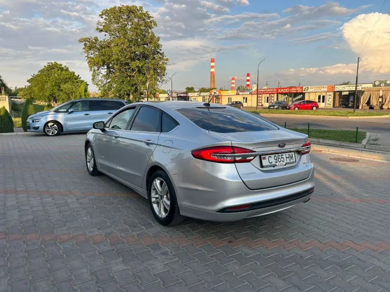 Ford Fusion, 2018