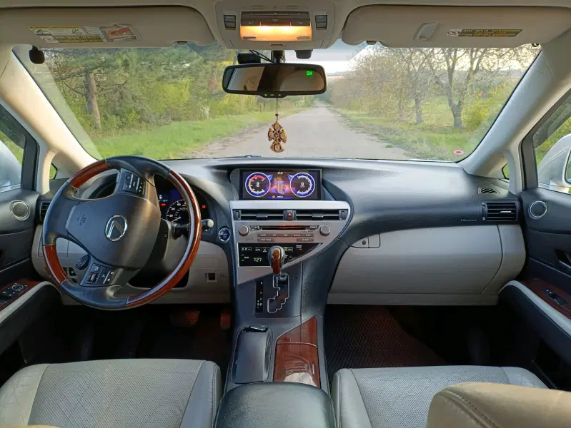Lexus RX, 2010