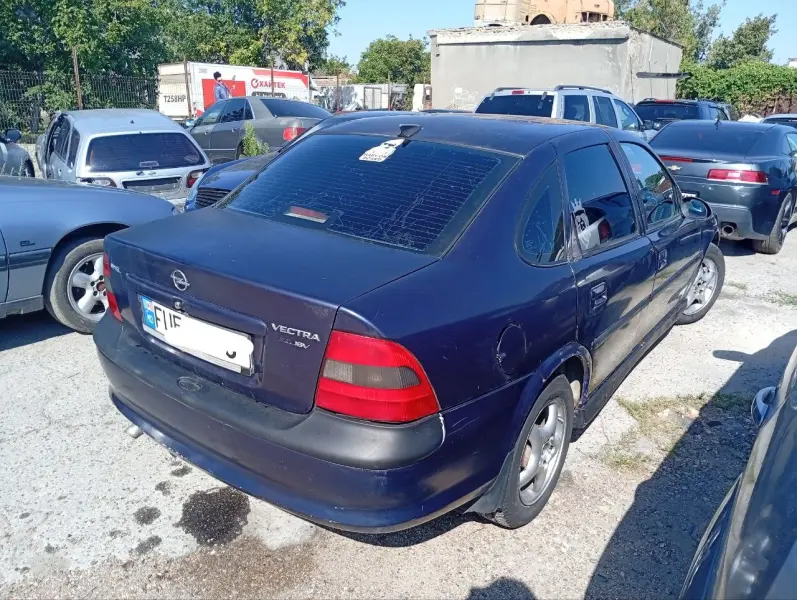 Opel Vectra, 2000
