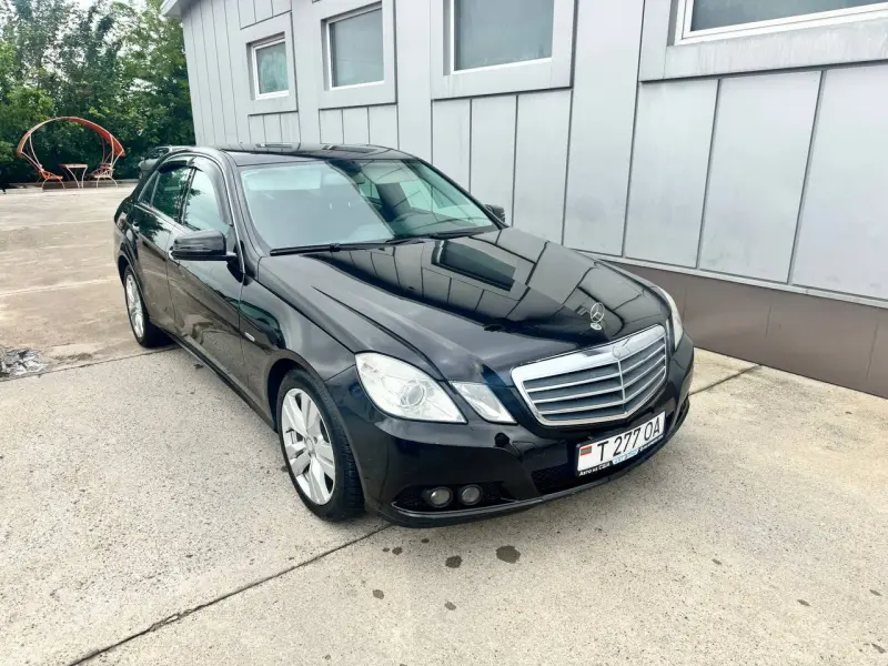 Mercedes-Benz E-Class, 2011