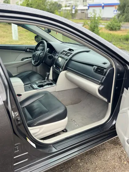 Toyota Camry, 2013