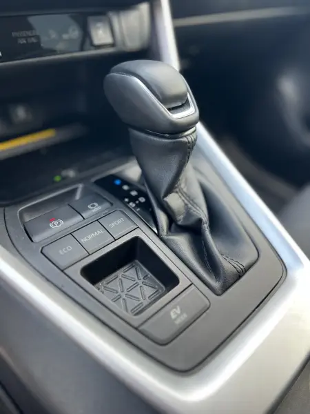 Toyota RAV4, 2022