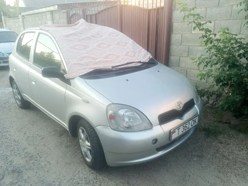 Toyota Yaris, 2002