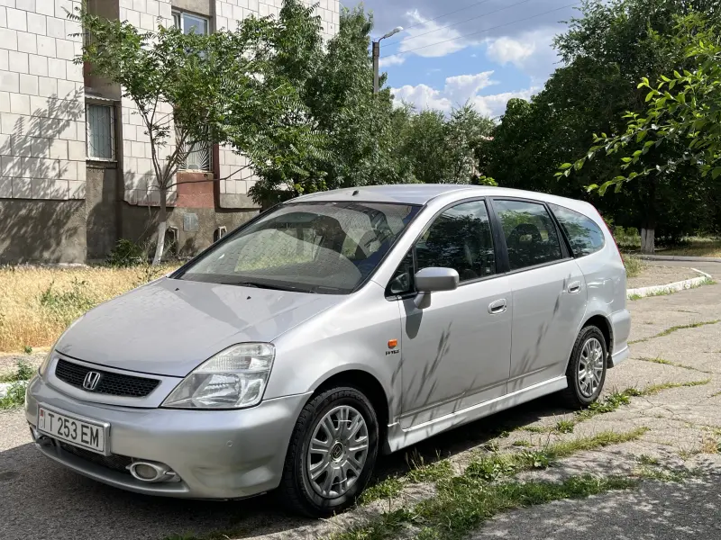 Honda Stream, 2002