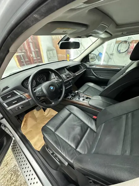 BMW X5, 2011