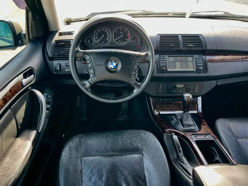 BMW X5, 2002