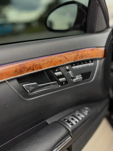 Mercedes-Benz S-Class, 2007