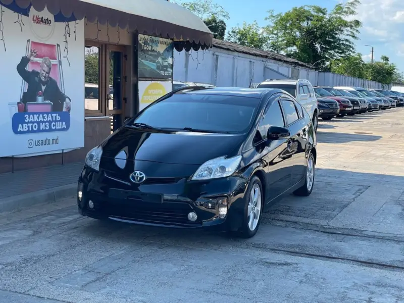 Toyota Prius, 2013
