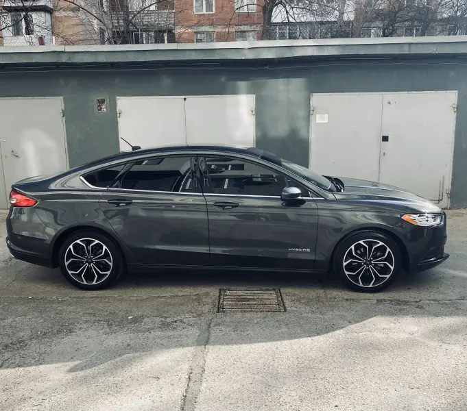 Ford Fusion, 2018