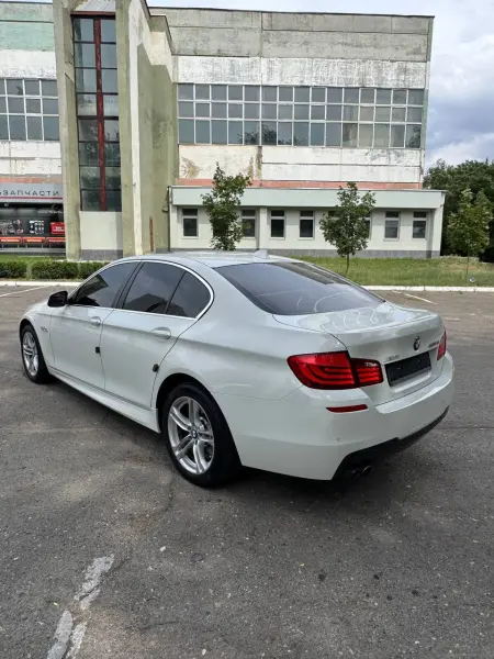 BMW 5 Series, 2012