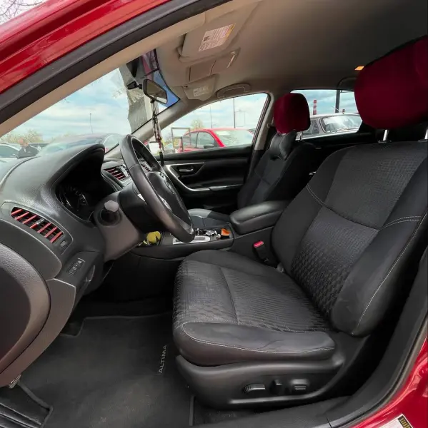 Nissan Altima, 2016