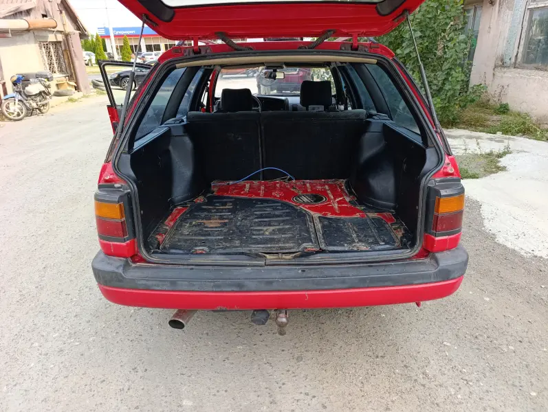 Volkswagen Passat, 1992
