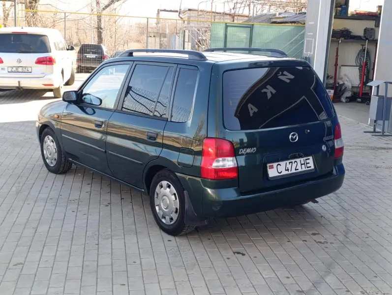 Mazda Demio, 2002