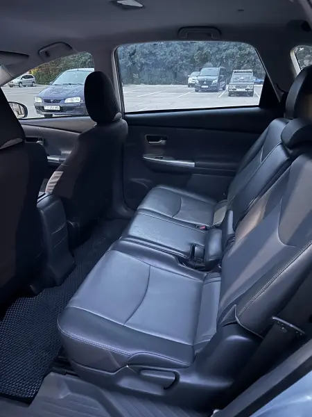 Toyota Prius, 2012