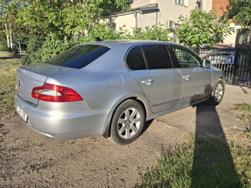 Skoda Superb, 2010