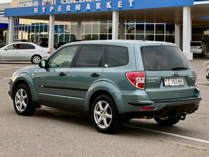 Subaru Forester, 2011