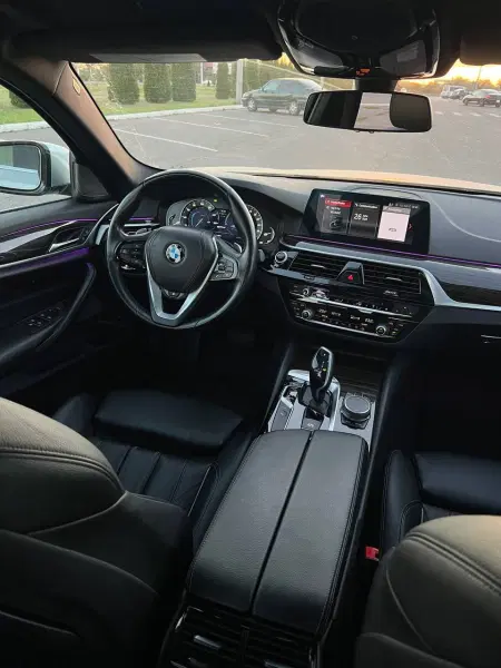 BMW 5 Series, 2018