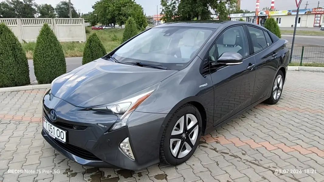 Toyota Prius, 2015
