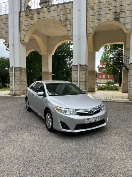 Toyota Camry, 2012