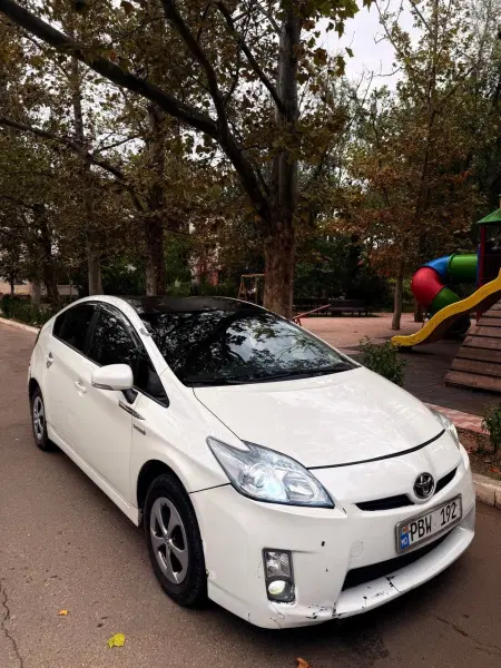 Toyota Prius, 2009