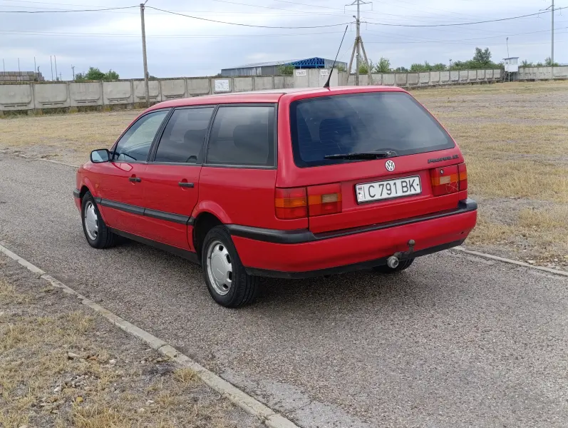 Volkswagen Passat, 1994