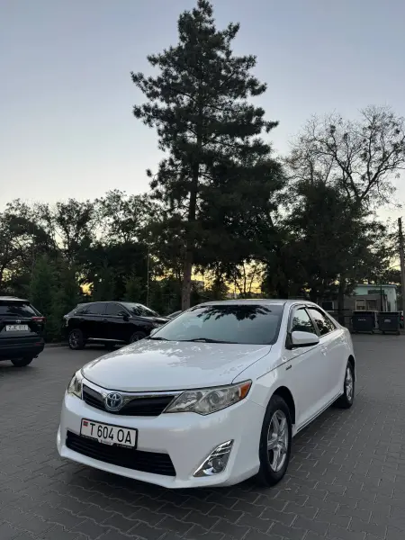 Toyota Camry, 2013