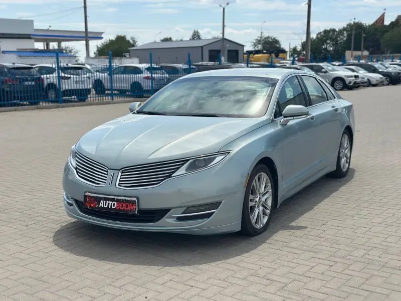 Lincoln MKZ, 2014