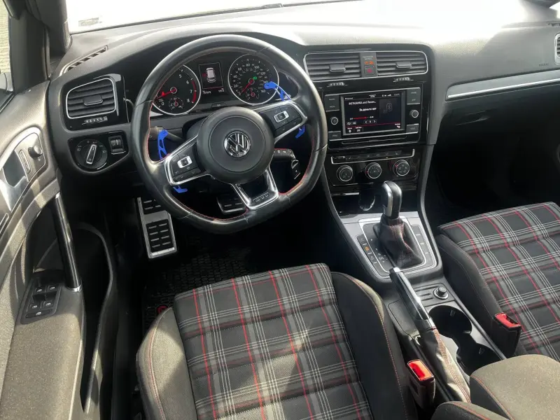 Volkswagen Golf GTI, 2020