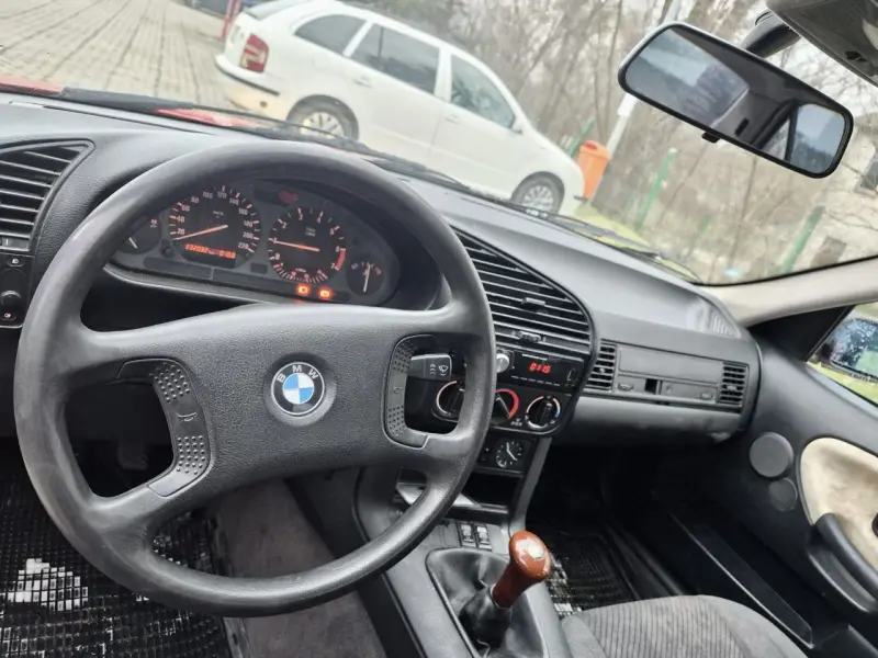 BMW 3 Series, 1991