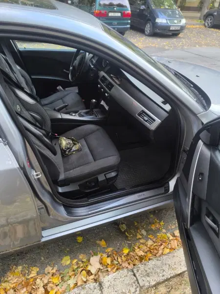 BMW 5 Series, 2006